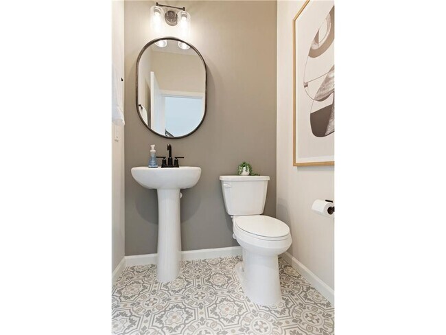 Building Photo - 17928 Giants Way