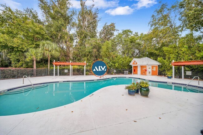 Foto del edificio - Second-Floor 1BR at The Estate at Westbury