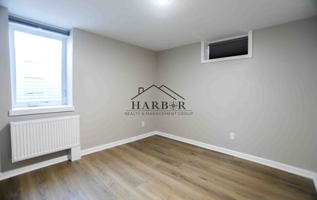 Foto del edificio - 319 14th St SW
