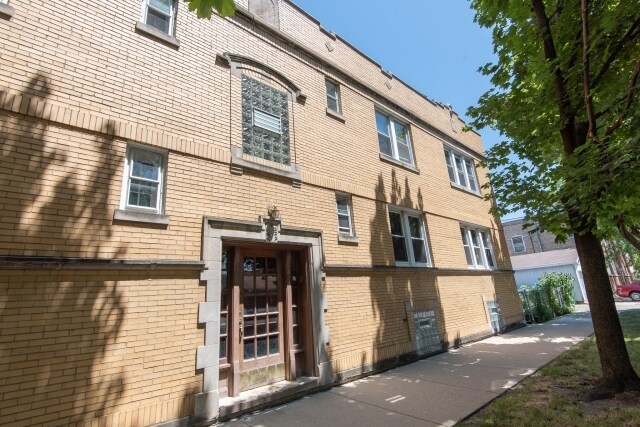 Foto principal - 2854 W Grace St
