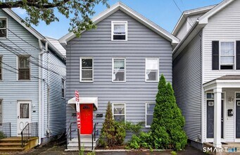 Building Photo - 191 Willow St