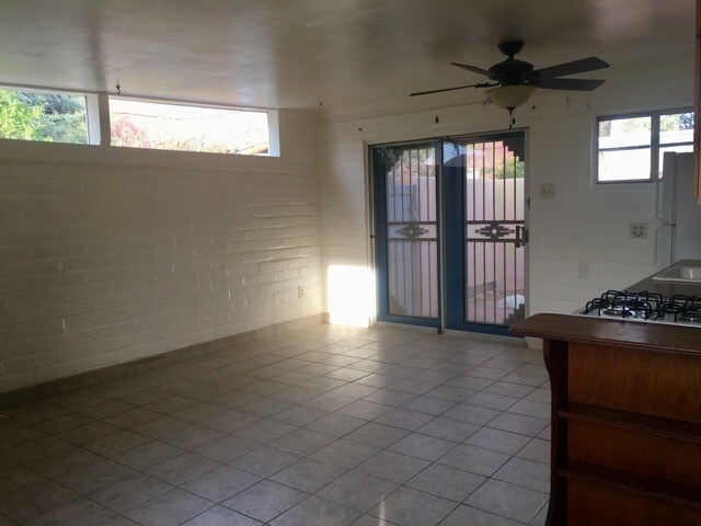 Foto del edificio - 1701 E 13th St