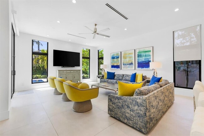 Building Photo - 2001 Marietta Dr