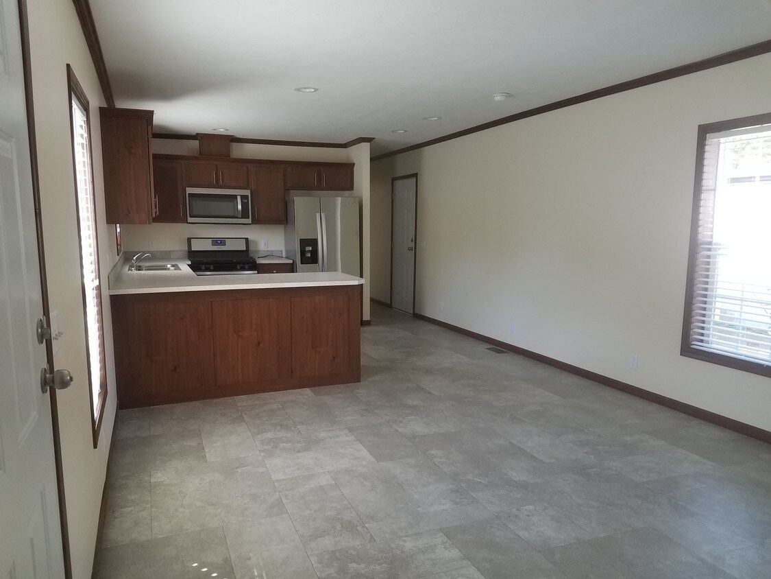 Foto principal - 7055 Quarry Rd