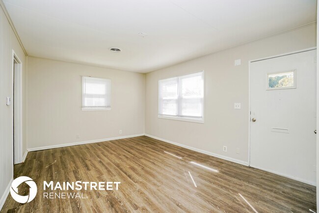 Building Photo - 64 Orchard Heights