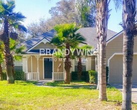 Building Photo - 5222 Aragon Ave