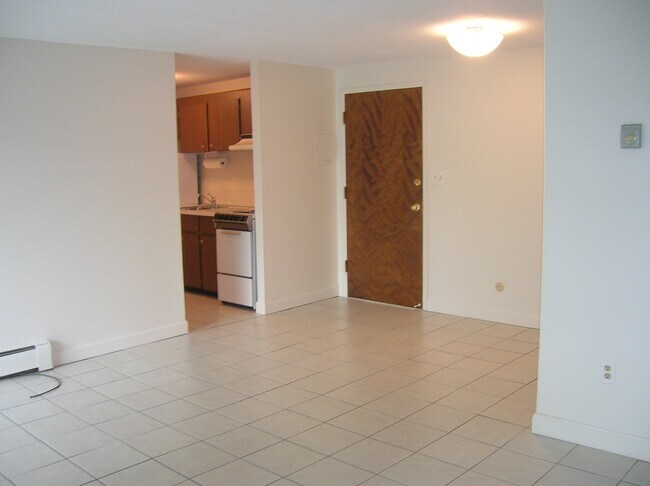 Foto del edificio - 64 Main St