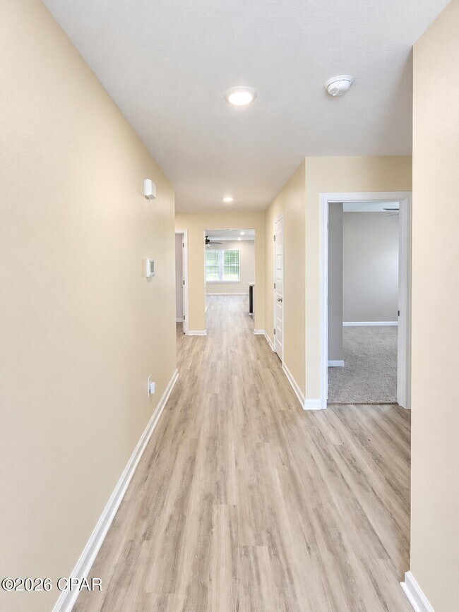 Building Photo - 6585 Slabinski Ln