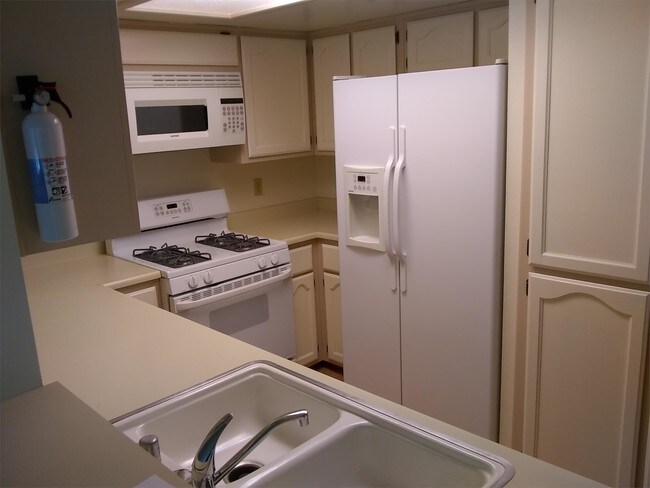 Foto del edificio - 1190 Ramar Rd