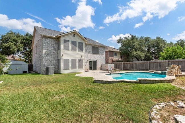 Building Photo - 1117 Del Roy Dr