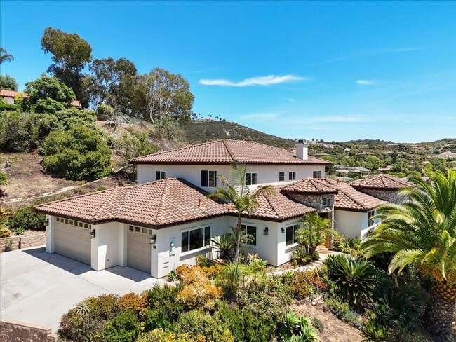 Foto del edificio - Vista Panoramic View 6 Bedroom 4.5 Bathroom Home for Rent