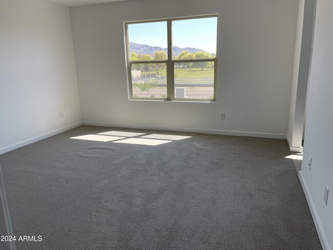 Building Photo - 4345 W Samantha Way