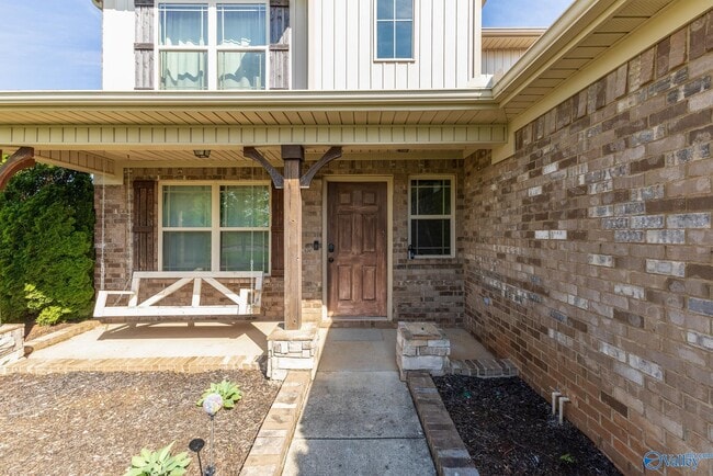 Foto del edificio - 214 Briar Crest Rd