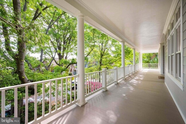 Building Photo - 414 Rucker Pl