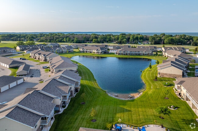 Aerial - North Shore Apartments