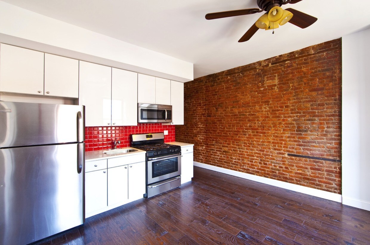 Primary Photo - 97 2nd Ave