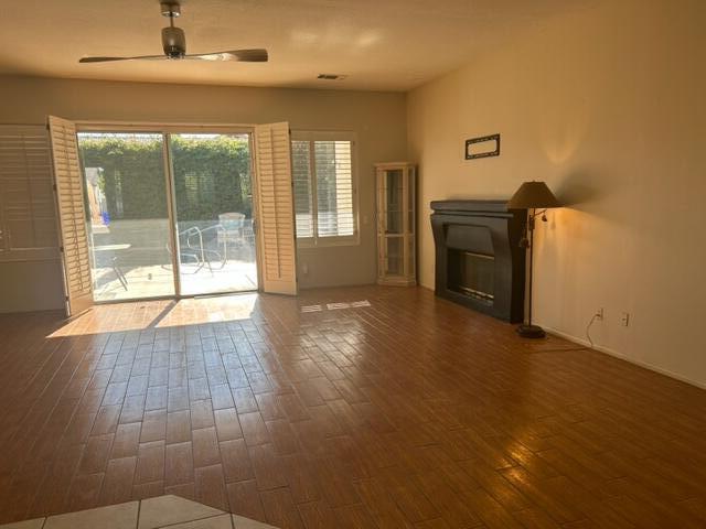 Foto del edificio - 74641 Lavender Way