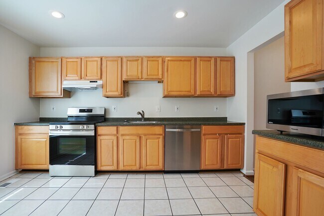 Building Photo - DISCOVER THE HIDDEN GEM AT GARRISON FOREST!