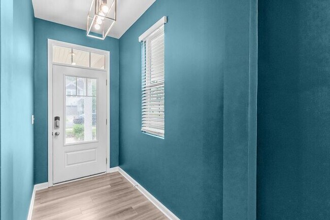 Foto del edificio - Modern Comfort, Effortless Living & Unbeatable Convenience in Northfield Crossing 3BR/2.5BA, 2 Ca...