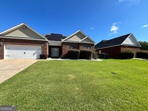 Building Photo - 416 Hunts Landing Dr