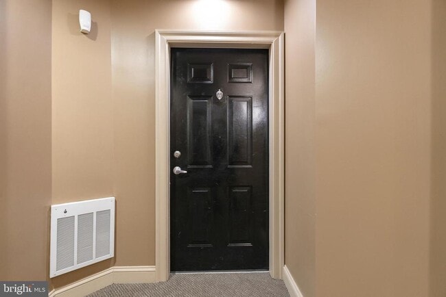 Building Photo - 3015 Nicosh Cir