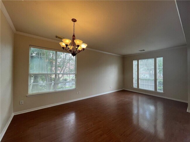 Foto del edificio - 8312 Cambria Dr