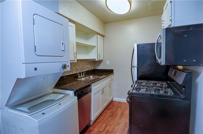 Foto del edificio - East Austin 2x1 Apartment