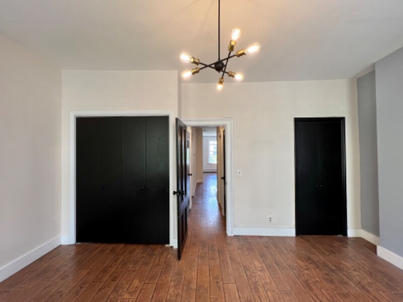 Foto principal - 183 Montgomery St