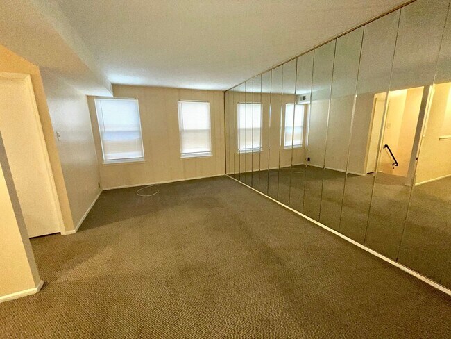 Foto del edificio - 2830 Saxton Road