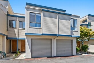 Building Photo - 1517 Hidden Terrace Ct