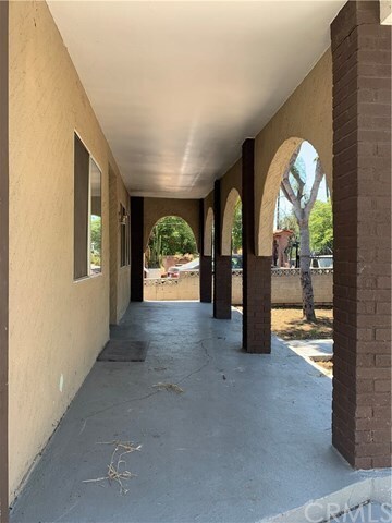Foto del edificio - 4114 Van Horne Ave