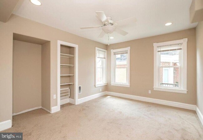 Foto del edificio - 319 Washington Ave