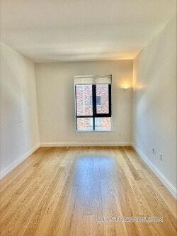 Foto del edificio - 83 Gardner St