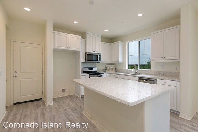 Foto del edificio - 3 br, 2.5 bath House - 501 Turnstone Lane