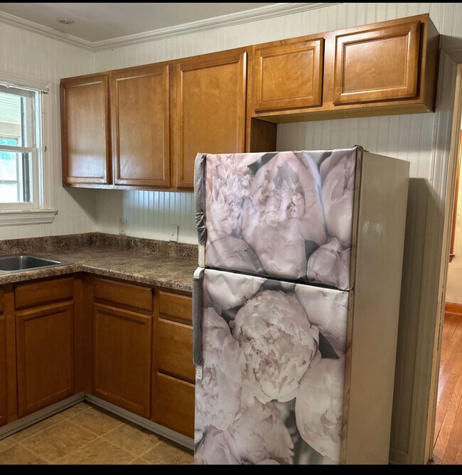 Building Photo - 1124 29th St