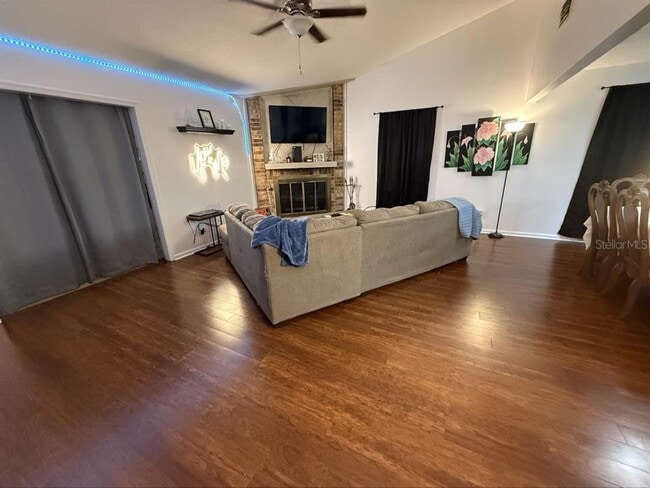 Building Photo - 35058 Whispering Oaks Blvd