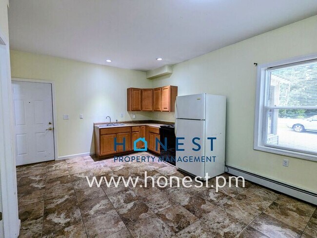 Foto del edificio - 1635 Lewiston Rd