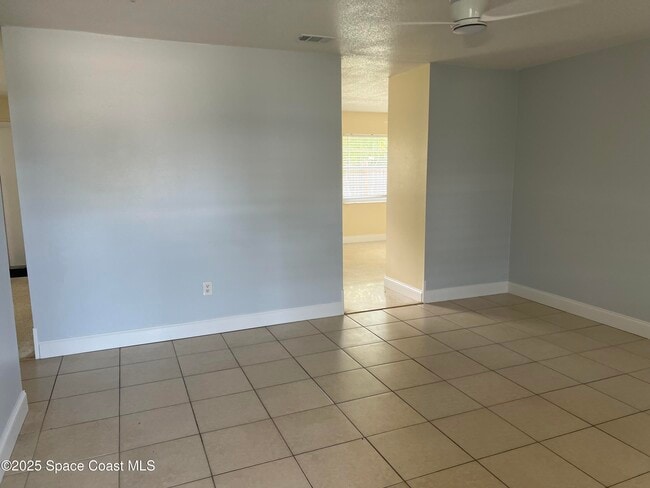 Foto del edificio - 2906 Rollins St