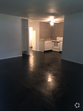 Building Photo - 129 Hilltop Cir