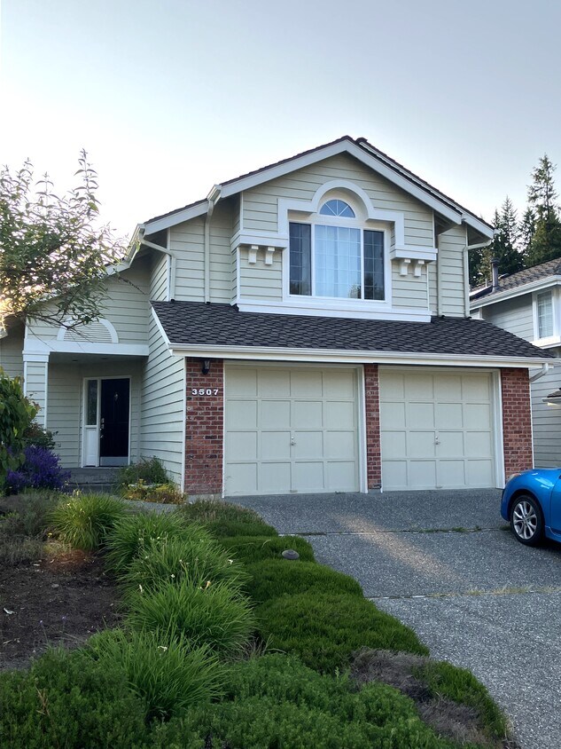 Primary Photo - 3507 253rd Ct SE