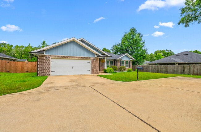 Building Photo - 5891 Anderson Ln