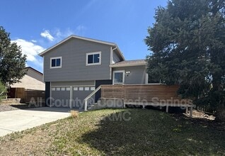 Building Photo - 5185 Nolte Dr N