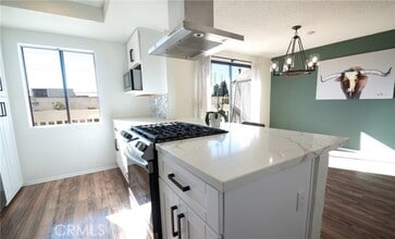 Building Photo - 511 Meyer Ln