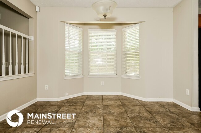 Foto del edificio - 100 Woodcrest Way