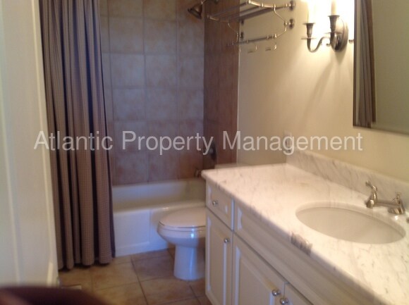 Foto del edificio - 2479 Peachtree Rd NE