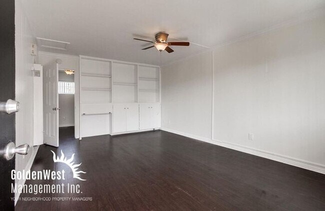 Building Photo - 3827 Wilson Ave