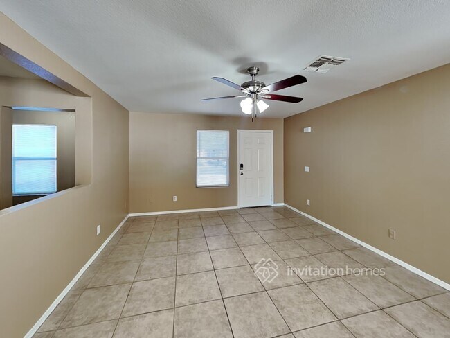 Foto del edificio - 11813 W Wethersfield Rd
