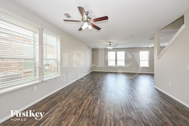Foto del edificio - 14634 Jasper Stream Ct