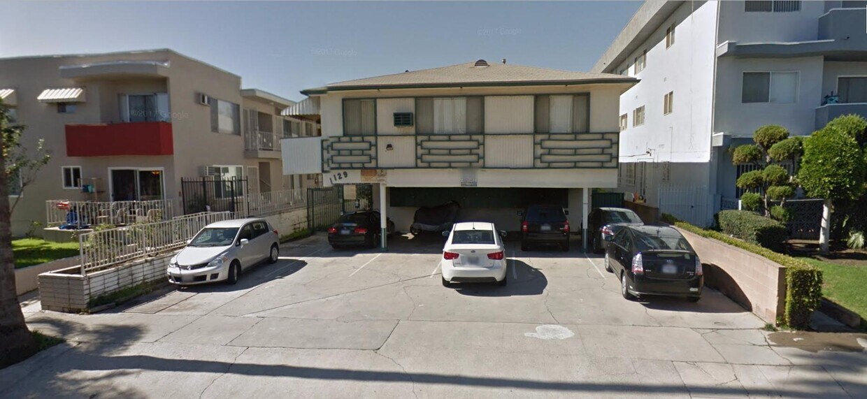 129 Hayworth N Ave, Los Angeles, CA 90048 Apartments in Los Angeles