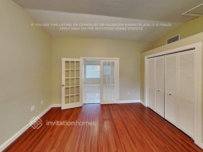 Foto del edificio - 334 Cumberland Rd